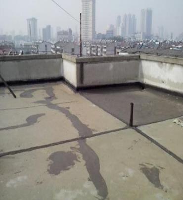 路北漏水维修 楼顶漏水是什么原因，楼顶漏水维修方法是什么?